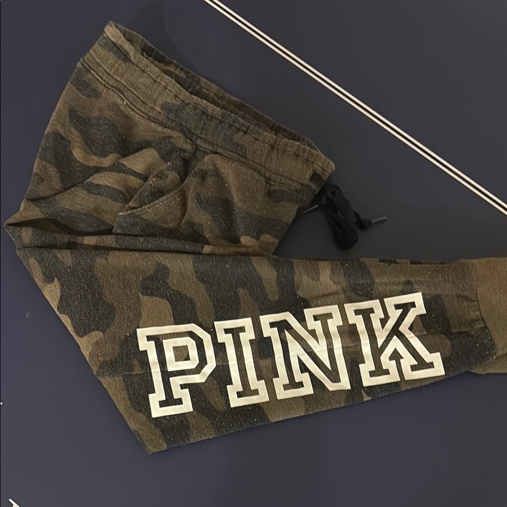 PINK Victoria's Secret Camouflage Kids Joggers